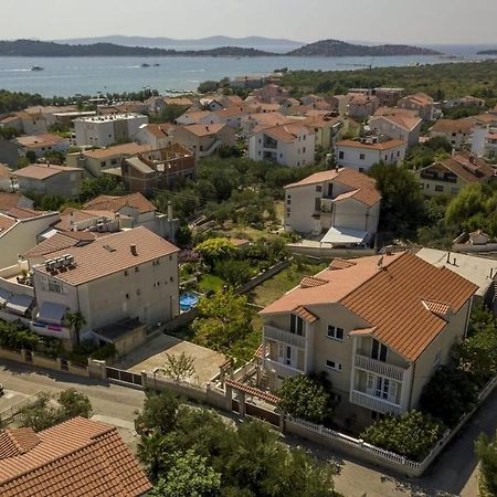 Royal Gold Apartment Vodice Buitenkant foto