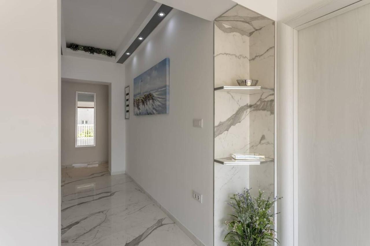 Royal Gold Apartment Vodice Buitenkant foto