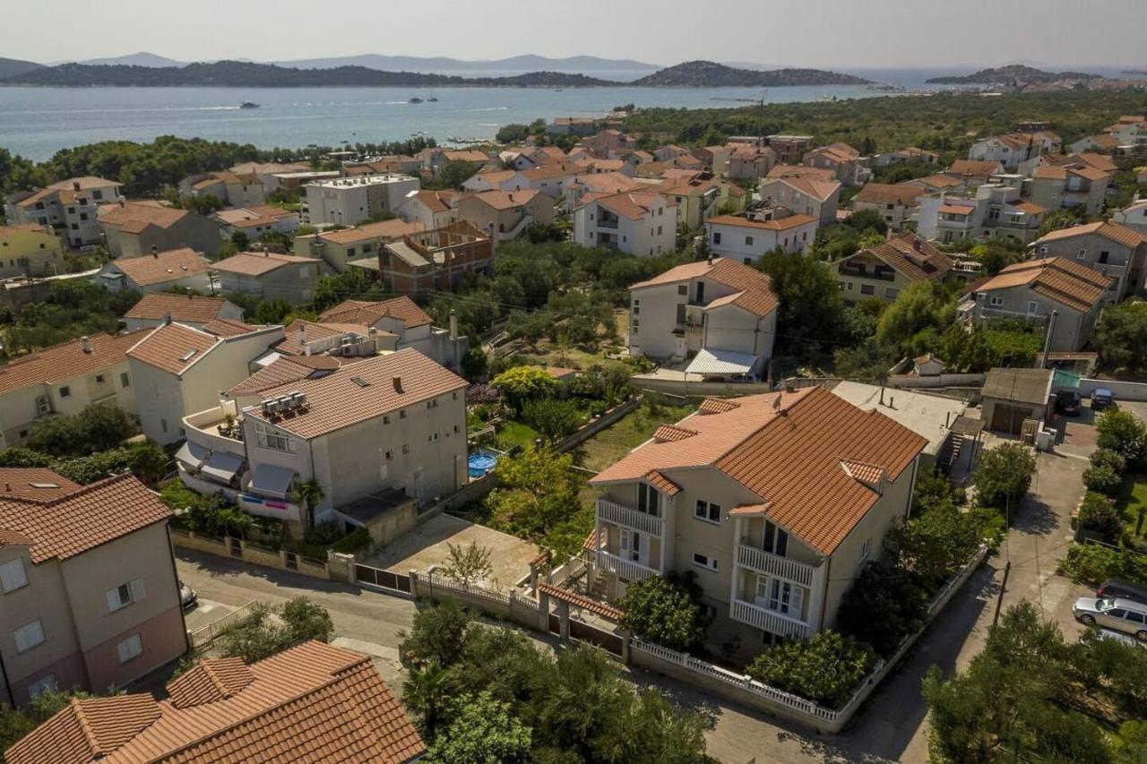 Royal Gold Apartment Vodice Buitenkant foto